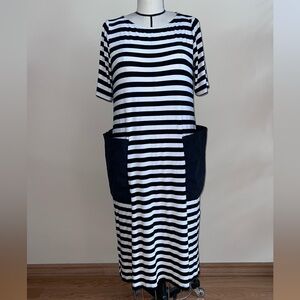 Peruzzi Black & White Striped Midi Dress w/ Pockets | Medium
